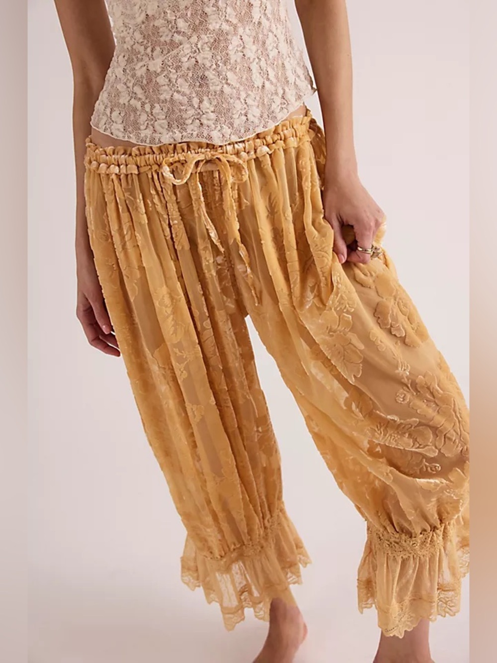 Free people Forever Young Burnout Bloomer Pants NWT Desert Mist Peach - Picture 2 of 8